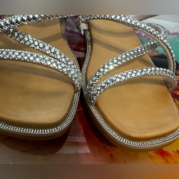 *New* STEVE MADDEN Spice Sparkling Slides - Picture 5 of 7